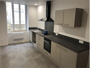 maison de village à la location -   11000  CARCASSONNE, surface 97 m2 location maison de village - UBI475673654